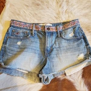 Hollister denim shorts size 7/28
